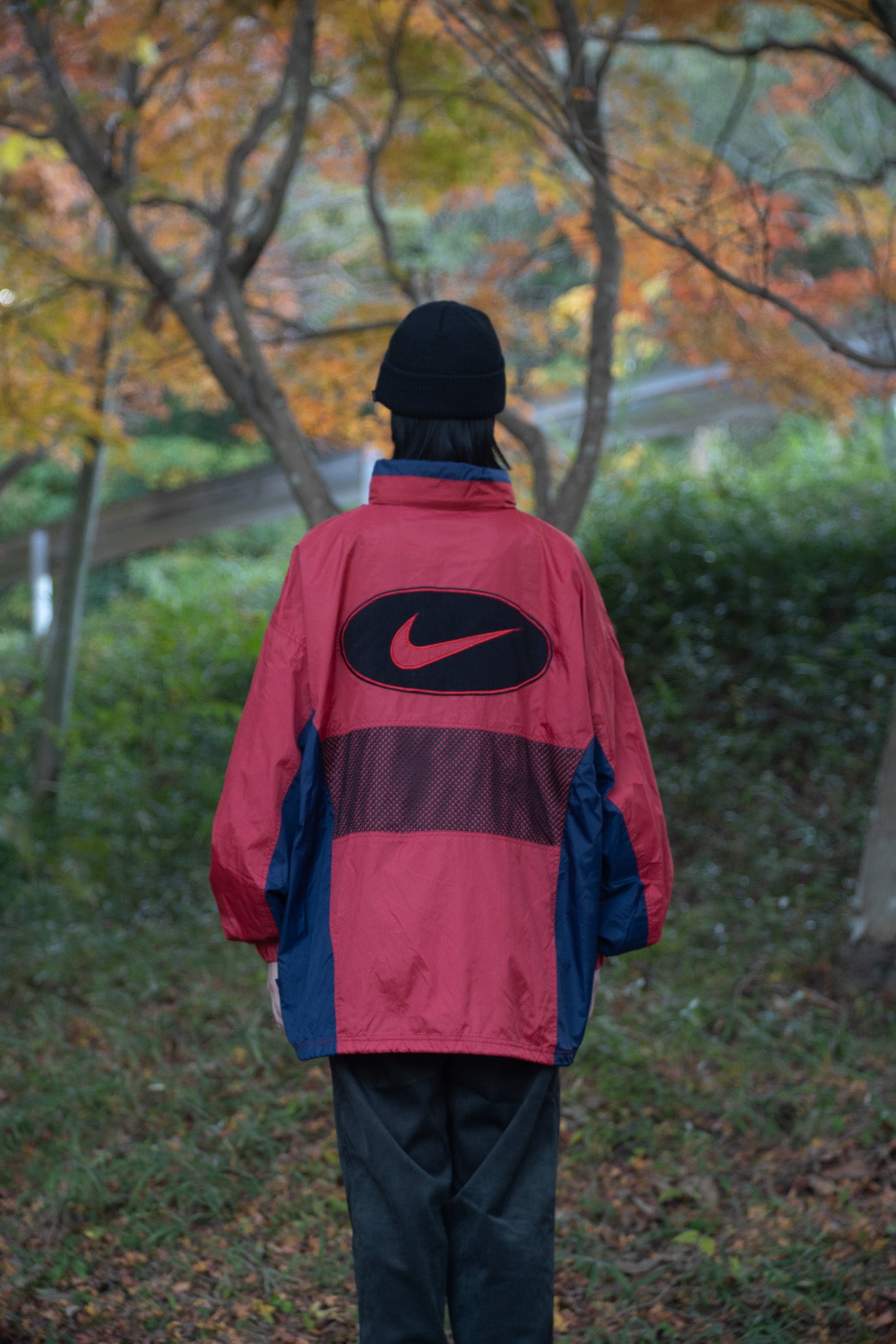 NIKE Windbreaker